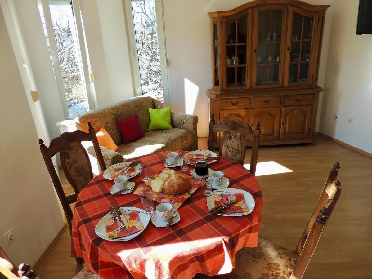 Apartments For Families Pakostane