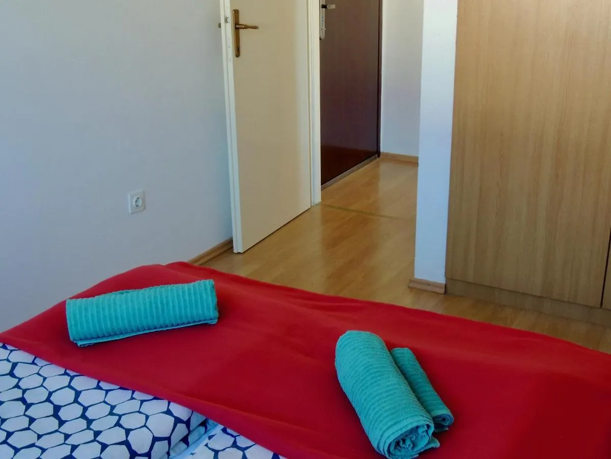 Apartments For Families Pakostane Croatia